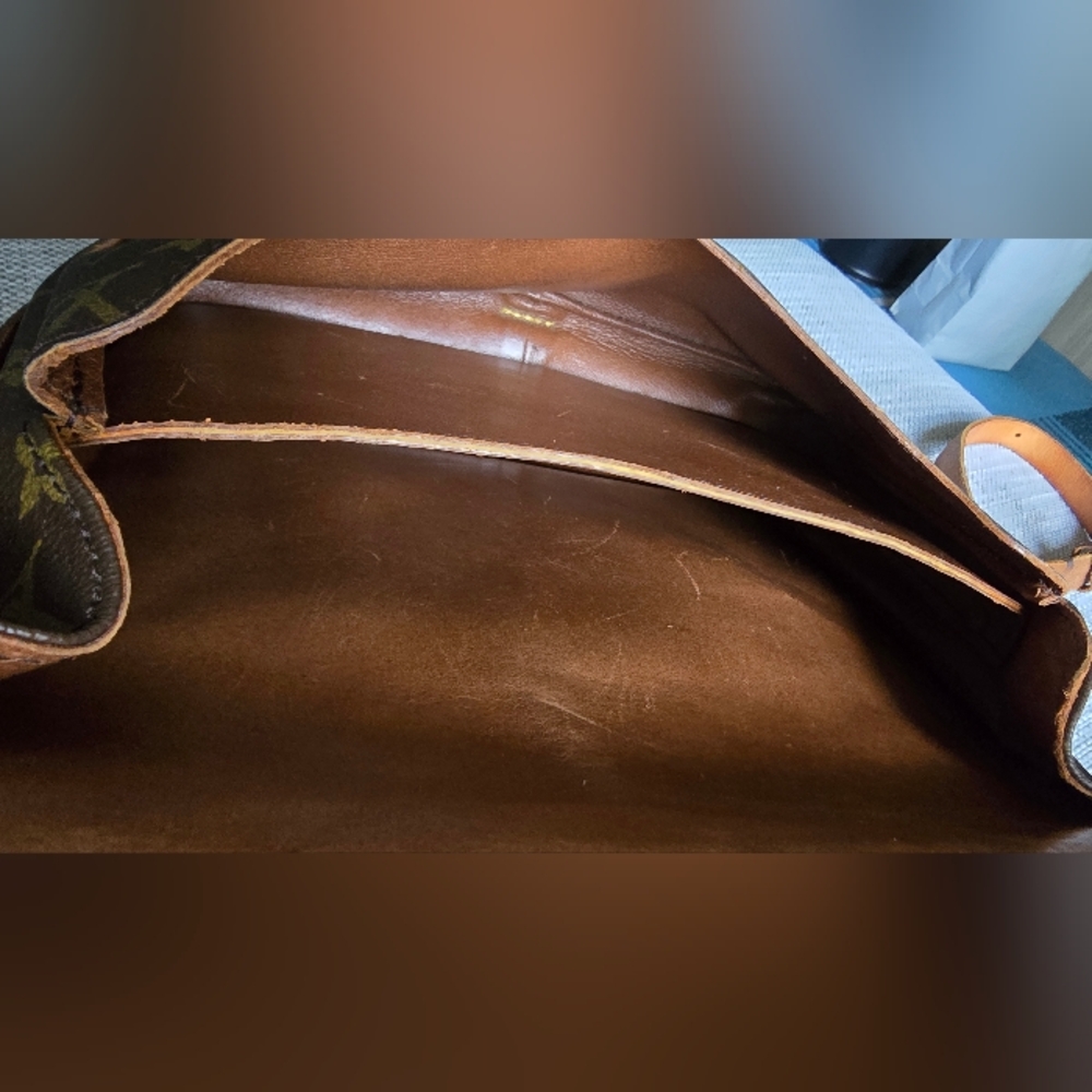 LV Cartoucherie Stylish Monogram Shoulder Bag - Picture 9 of 17